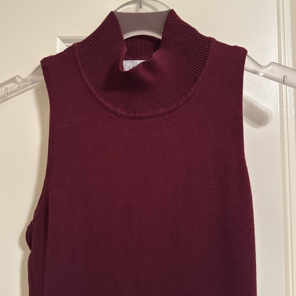 Mock neck dress - Picture 2 of 3